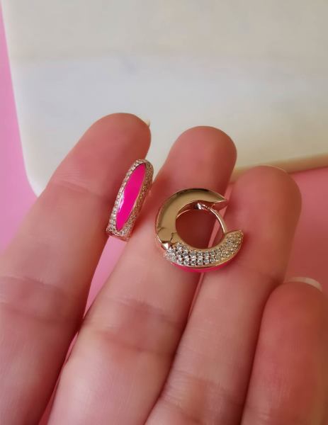 Neon Pembe Taşlı Kalın Halka Küpe 1,5 cm -İthal TEK