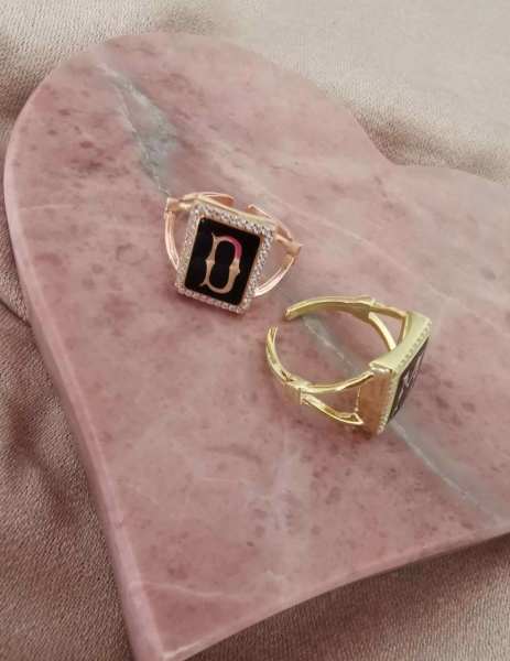 Mineli M Harf Ayarlanabilir Gold Yüzük