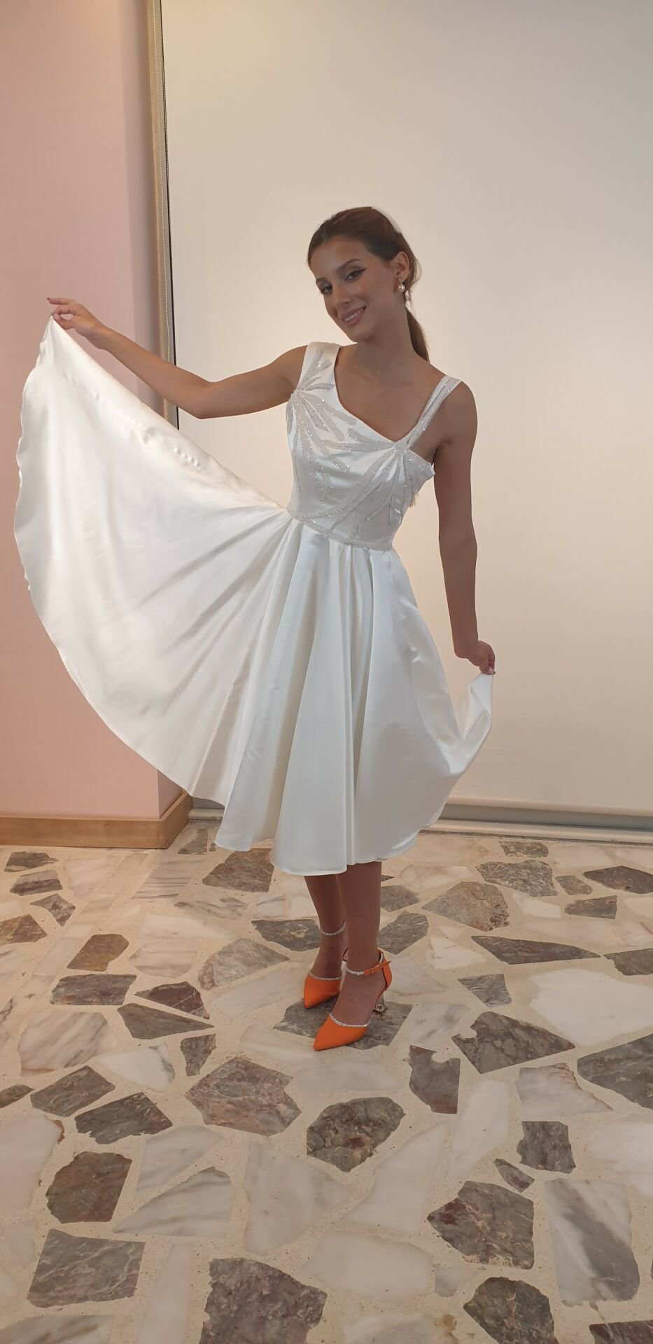 Tasarım Tek Omuz Detaylı Beyaz Midi Nikah& After Party&Mezuniyet Elbisesi