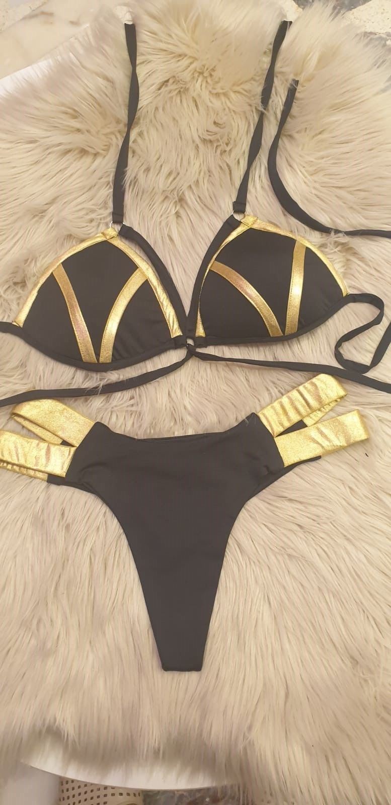 Özel Tasarım Gold Şeritli  Siyah Bikini