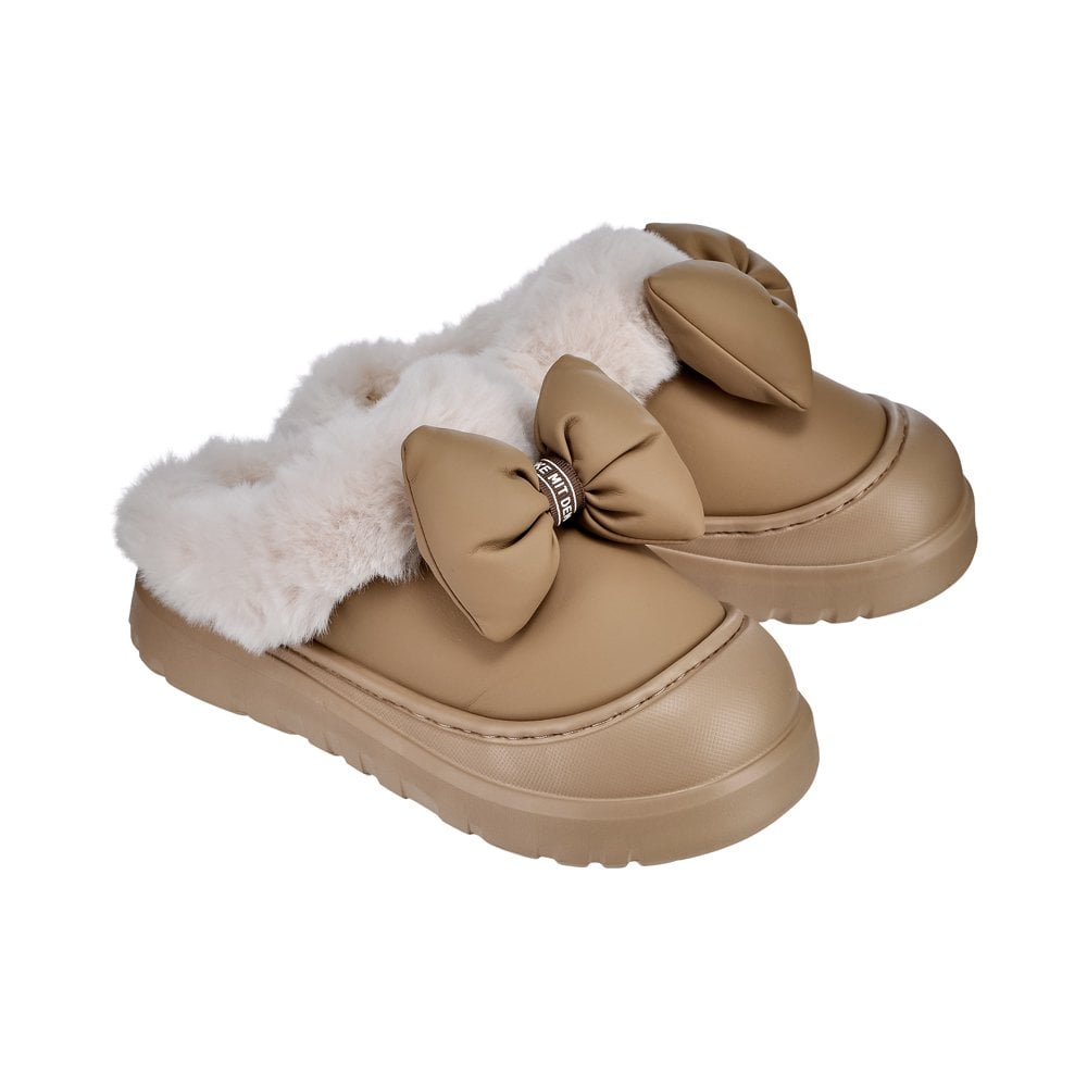 Fiyonk Detaylı Gondol Kadın Terlik