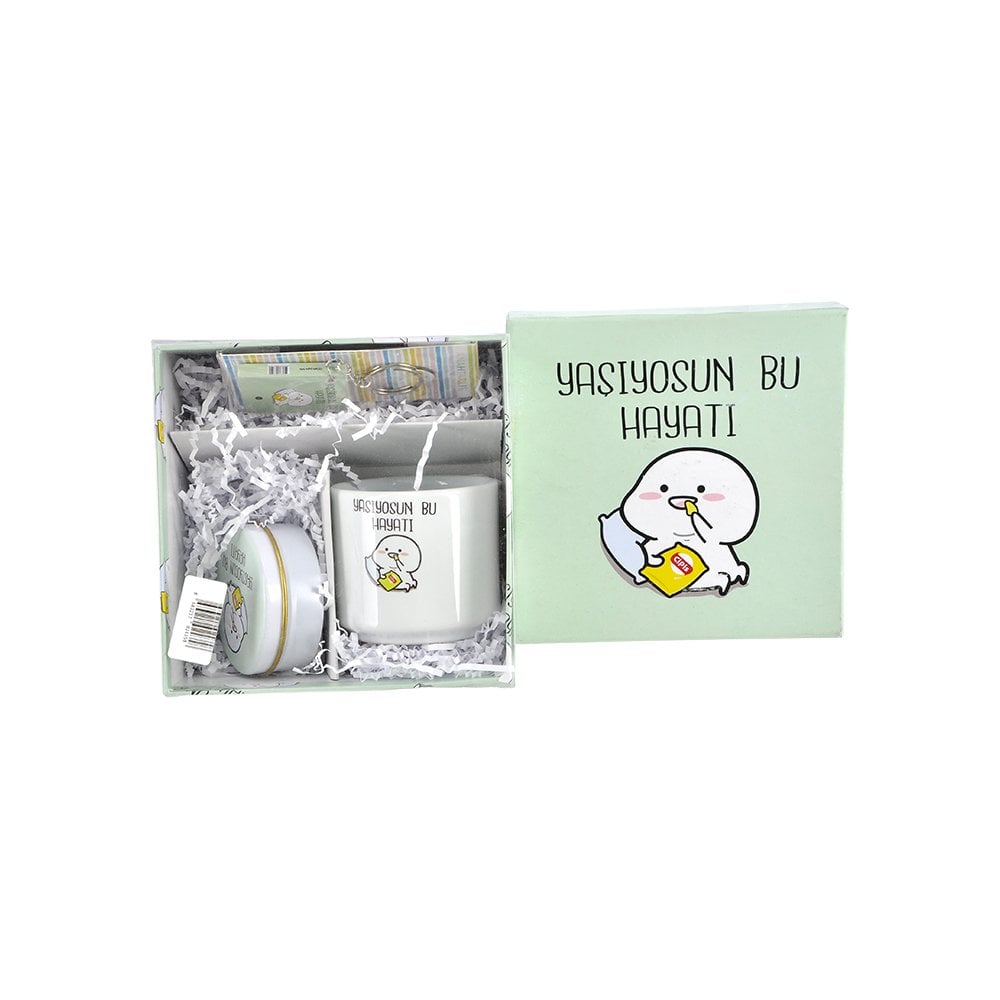 Karma Tasarımlı Kupa, Mum ve Anahtarlık Hediye Seti