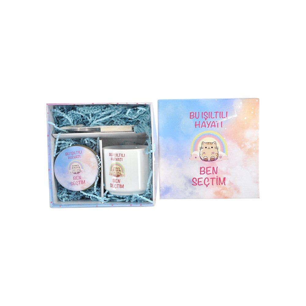 Karma Tasarımlı Kupa, Mum ve Anahtarlık Hediye Seti No 3