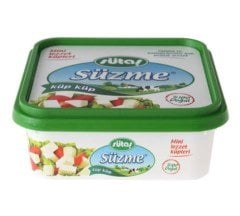 Sütaş Süzme Küp Küp Peynir 200 Gr