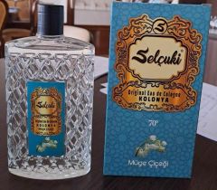 SELÇUKİ MÜGE ÇİÇEĞİ 200 ML PARFÜMLÜ KRİSTAL ŞİŞELİ KOLONYA