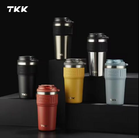 TKK 630ml Pipetli/Pipetsiz Kullanım Askılı Paslanmaz Çelik Mug (Yellow)