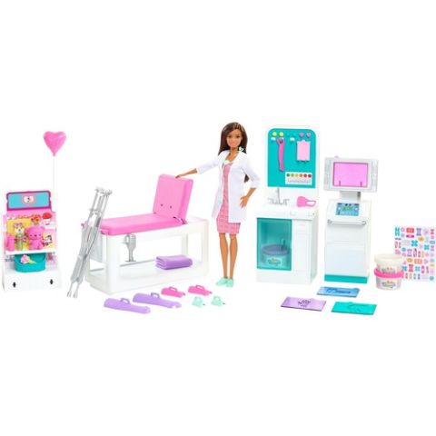 Mattel Barbie’nin Büyük Klinik Oyun Seti GTN61