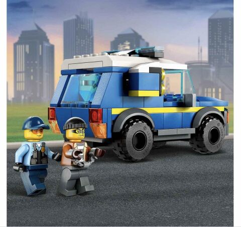 LEGO ® City Acil Durum Araçları Merkezi 60371 - 6 Yaş ve Üzeri Çocuklar için Yapım Seti (706 Parça)
