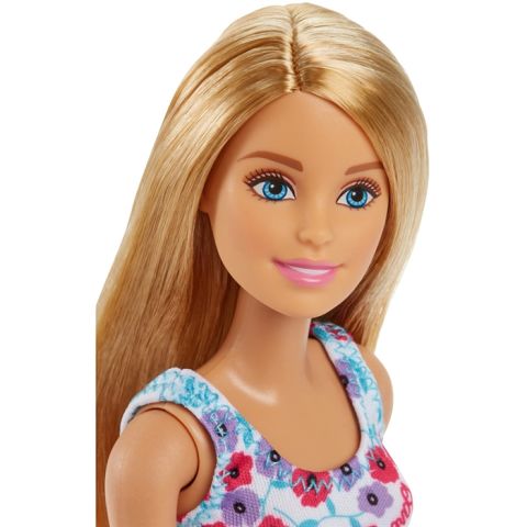Barbie Şık Barbie Bebek DVX86