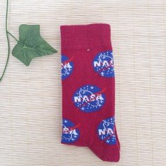 Bordo Nasa Baskılı Çorap