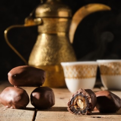 Mazlum Bademli Çikolata Kaplı Hurma