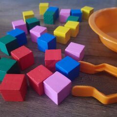 Montessori 1/1/25 Aktarma ve Renk Ayrıştırma Etkinliği Seti