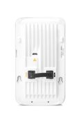 HPE Aruba Instant On AP11D (RW)Access Point-R2X16A