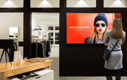 Samsung QM32R LH32QMREBGCXEN 32'' Full Hd 8ms 5000:1 Monitör
