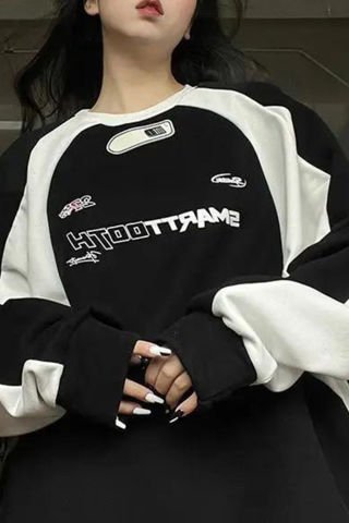Siyah Şerit Detaylı Smarttooth Unisex Sweatshirt