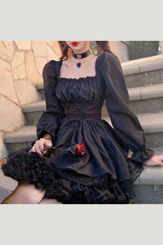 Siyah Balon Kol Gothic Dantel Detaylı Elbise