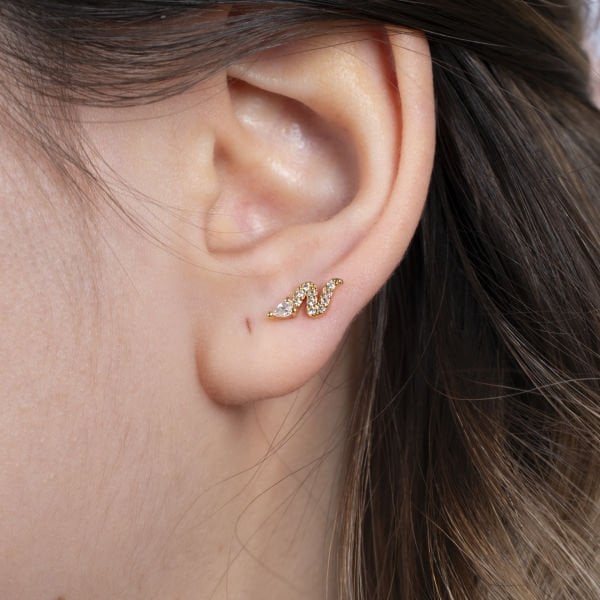 Nur Silver Yılan Figürlü Çelik Tragus Küpe - NUR-KE03262