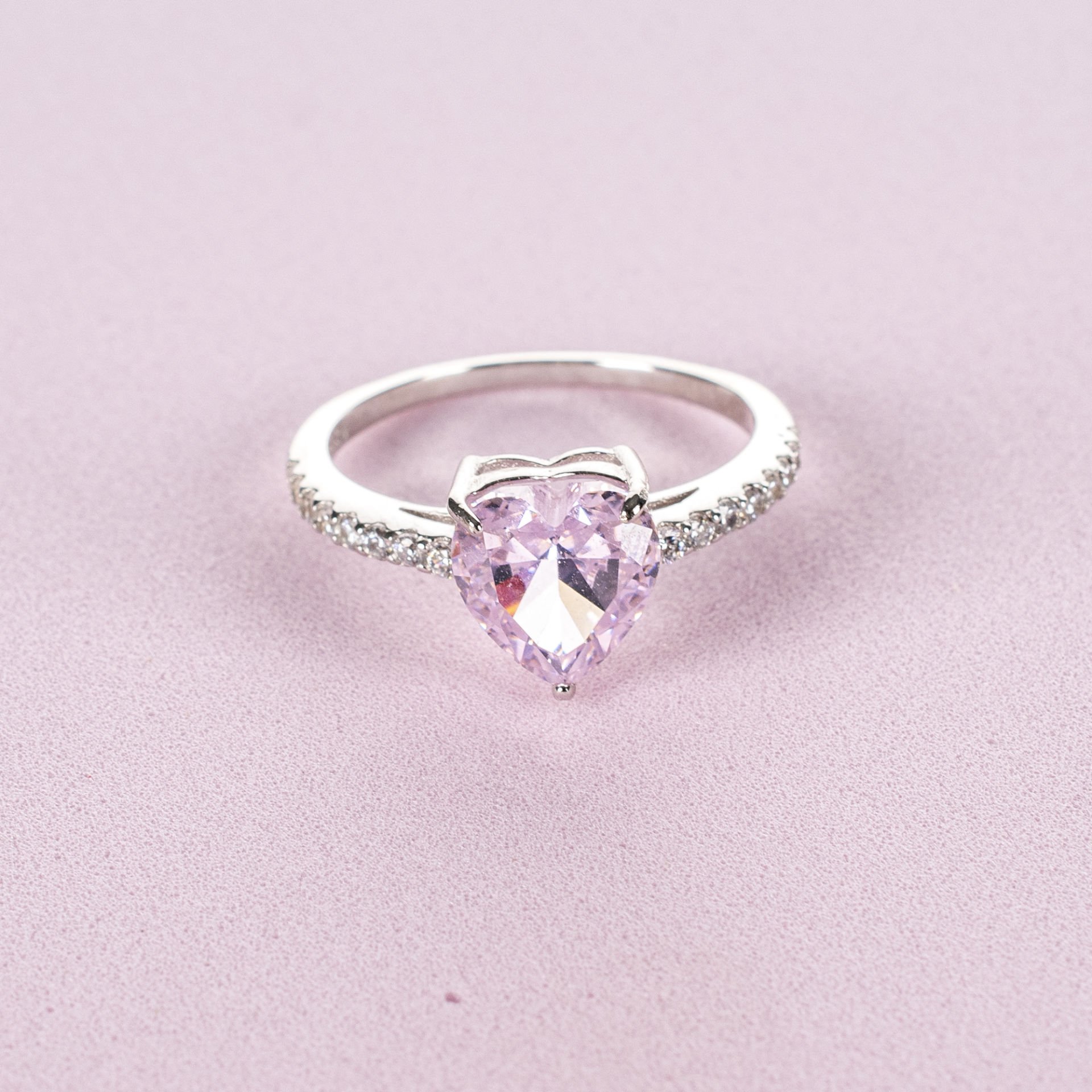 Nur Silver Pembe Kalpli Taşlı Gümüş Yüzük - NUR-YK00408