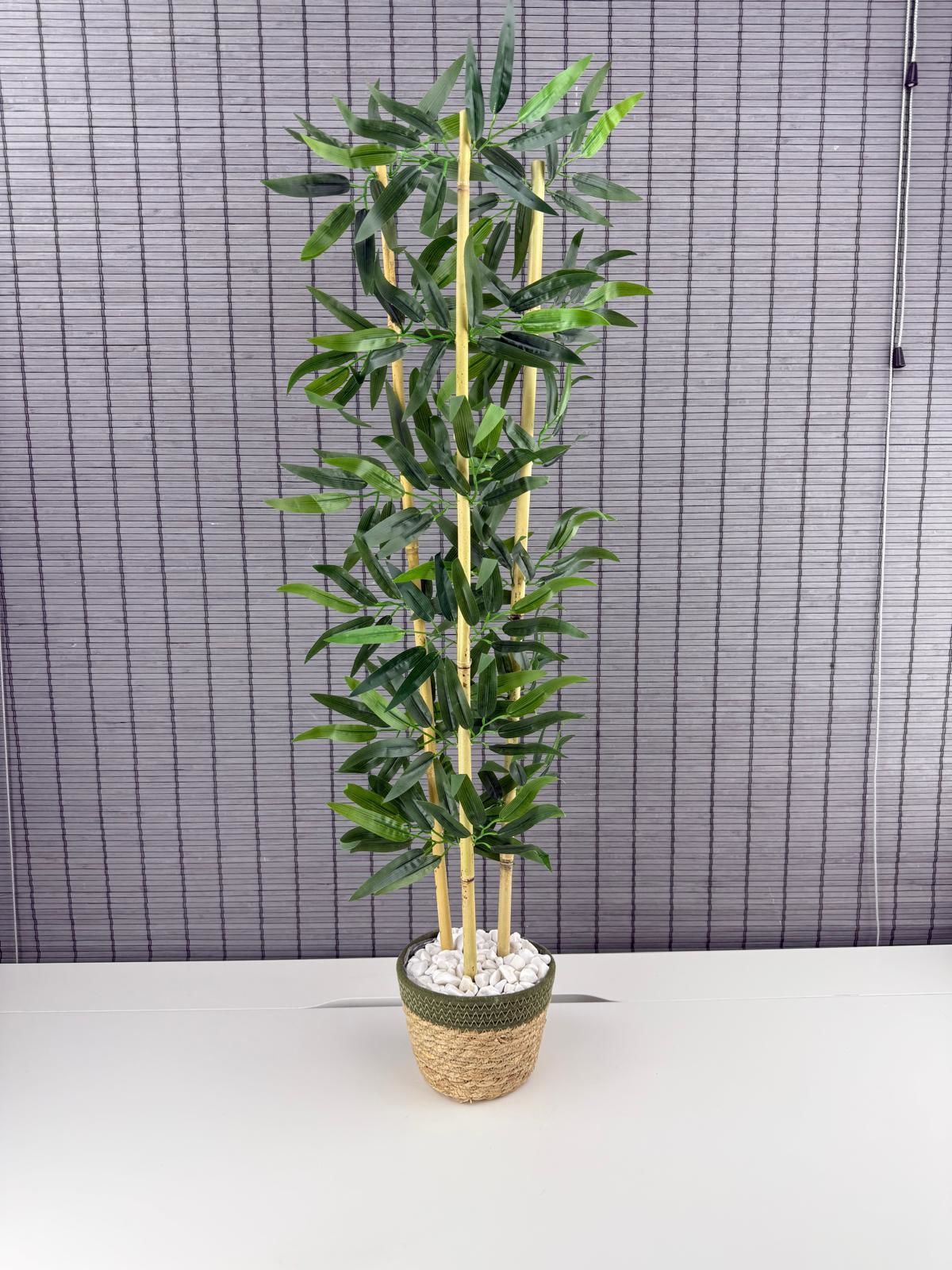 Bahçem Dekoratif Yapay Yapraklı Hasır Sea Grass/Yeşil Koton Saksılı 3 Gövde Bambu Ağacı 90 Cm
