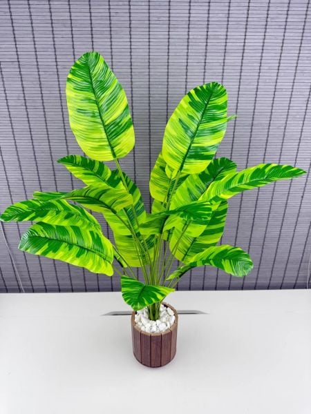 Bahçem Yapay Yapraklı Starliçe Muz Desenli Çizgili Yaprak Ahşap Saksılı 65cm 18 Yaprak