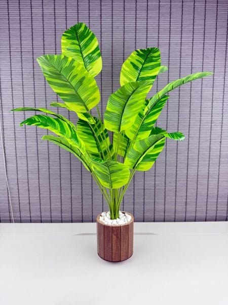 Bahçem Yapay Yapraklı Starliçe Muz Desenli Çizgili Yaprak Ahşap Saksılı 65cm 18 Yaprak