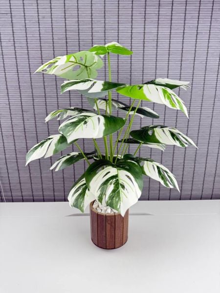 Bahçem Yapay Yapraklı Çiçek Monstera Yeşil Beyaz Deve Tabanı Salon Çiçeği 65cm 18 Yaprak