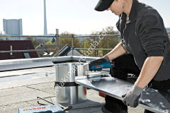 Bosch Professional GSC 12V-13 2 Ah Çift Akülü Sac Kesme Makinesi - L-boxx Çantalı