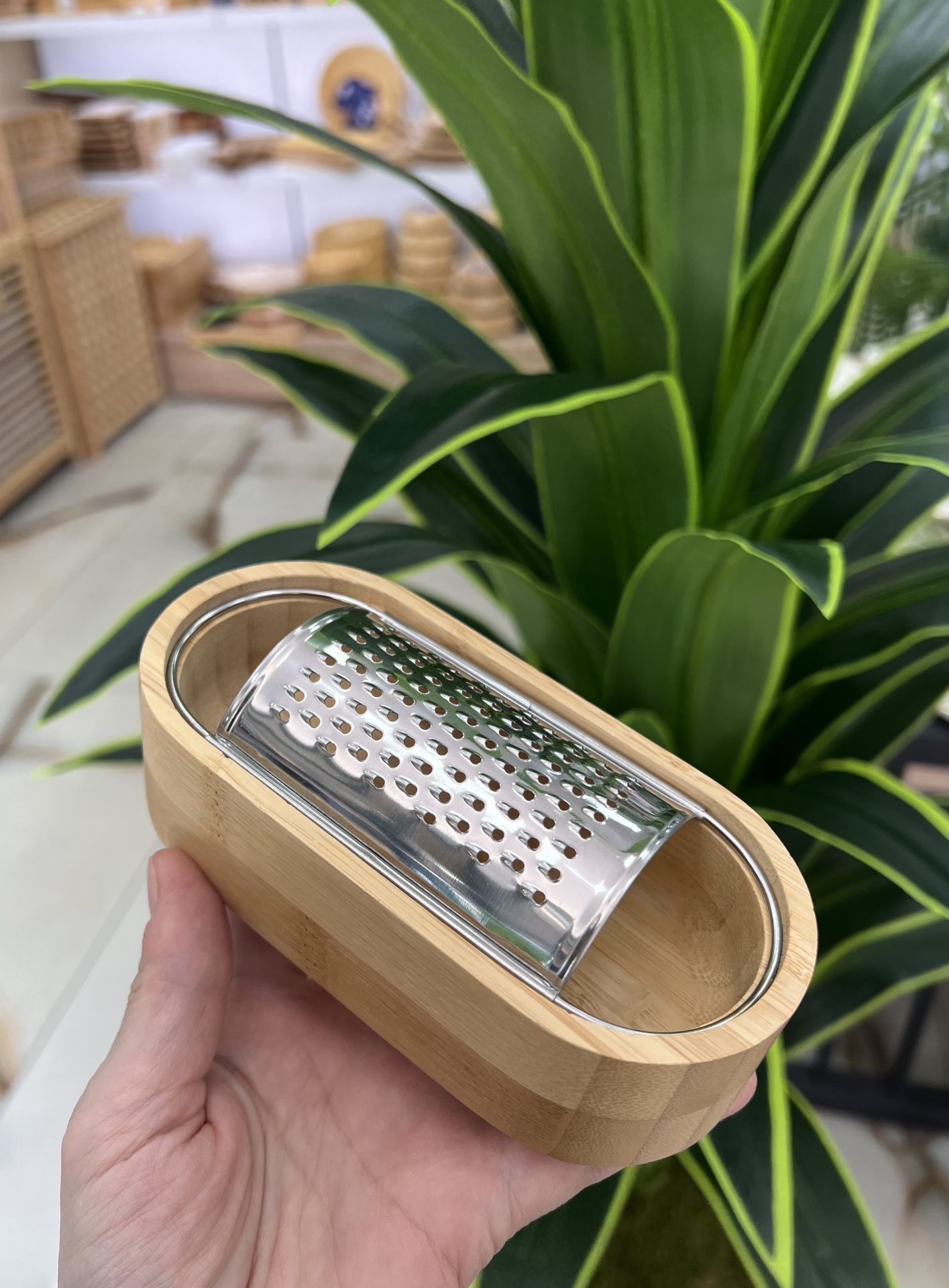 Bambu Mini Rende (rende aparatı çıkabilir)(7B23)
