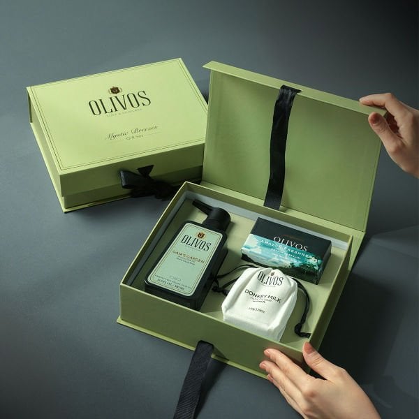 Olivos Mystic Breezes %100 Zeytinyağlı Hediye Sabun Seti (Şakayık & Eşek Sütü) | 3’lü El Yapımı Şık Kutu