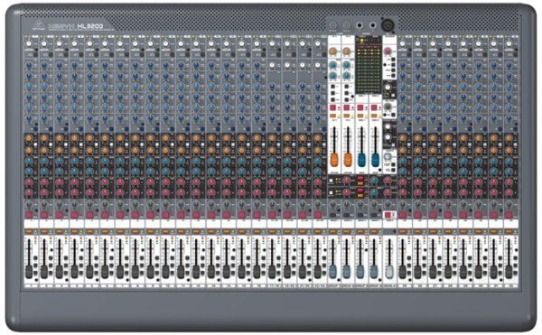 Behringer Xenyx XL3200 32 Kanal Deck Mikser