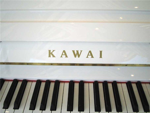 Kawai K15WH Akustik Piyano 110cm