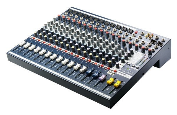 Soundcraft EFX12 14 Kanal Analog Deck Mikser