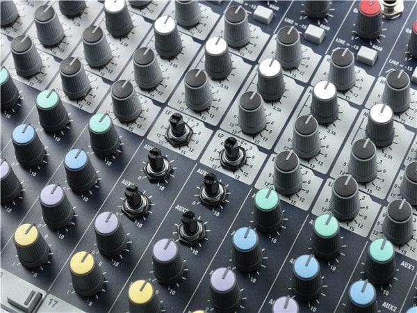 Soundcraft Mfxi8 10 Kanal Deck Mikser