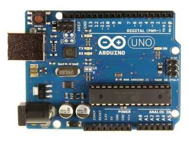 Arduino UNO R3 (Clone) con el USB Cable