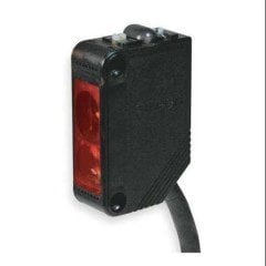 Omron E3Z-D62 infrared Object Sensor - Original