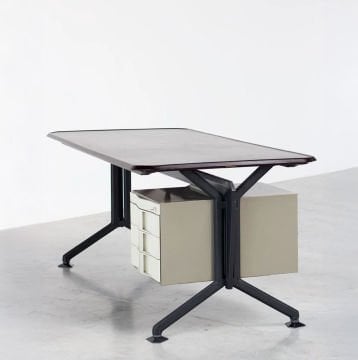 Olivetti Çalışma Masası
