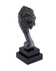 Lion Head Book Holder