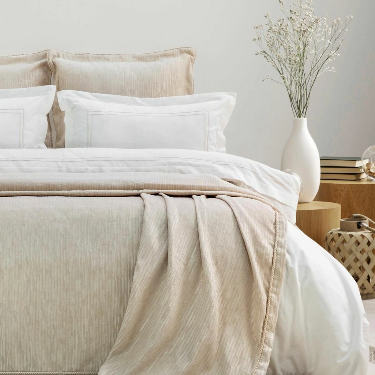SCHAFER HOME PAVİA ŞÖNİL YATAK ÖRTÜSÜ NEVRESİM SET 7PRÇ. - BEJ