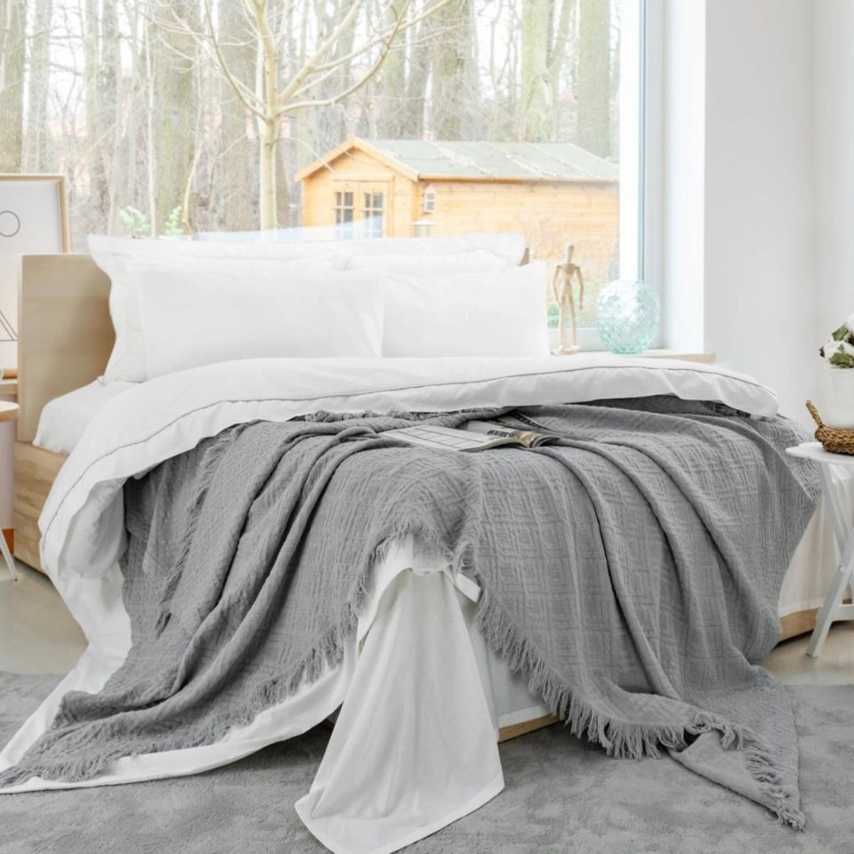 Schafer Home Kylie Yatak Örtüsü Nevresim Set 7 Parça. - Gri