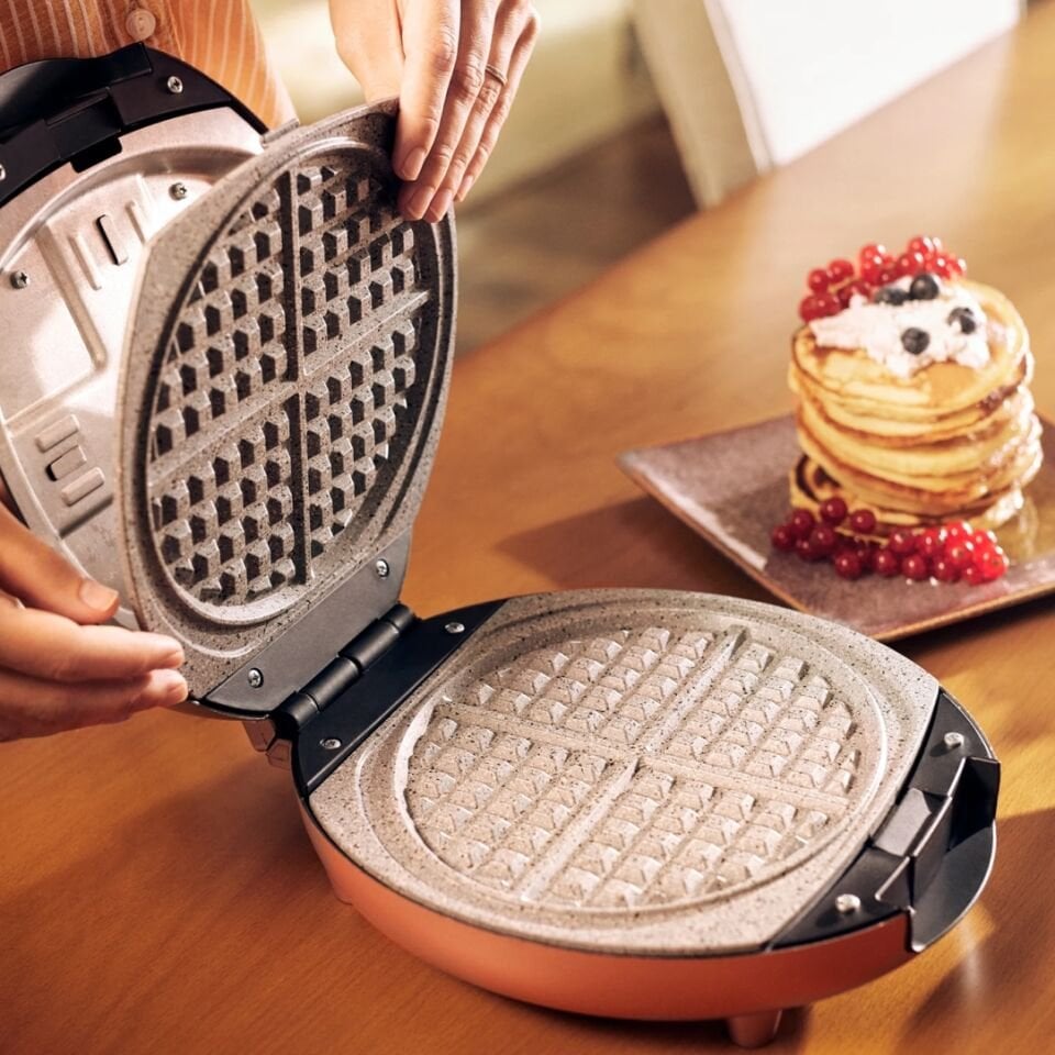 Karaca Funday Glossy Violet Çıkarılabilir Plakalı Waffle Makinesi 1000W
