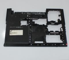 Dell Latitude E5410 P06G Alt Kasa Kusurlu EGHRSV56