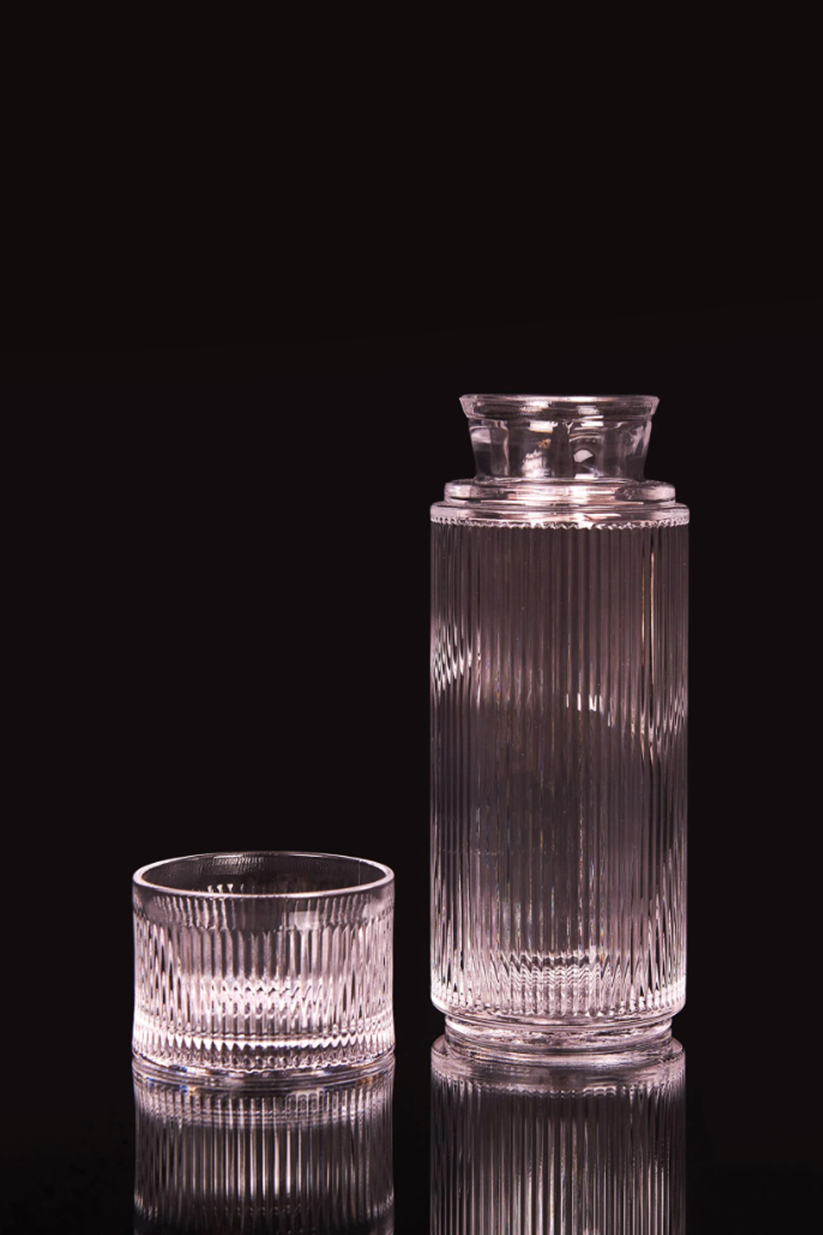 Alegre Glass %100 El Yapımı Pure Başucu Sürahisi - 730 ml