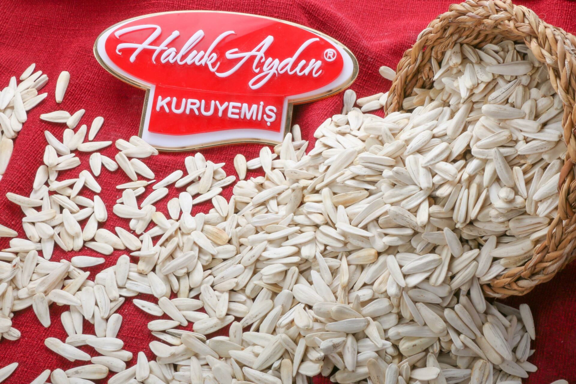 Haluk Aydın Kuruyemiş Kavrulmuş Tuzlu Beyaz Ay Çekirdeği 500 G