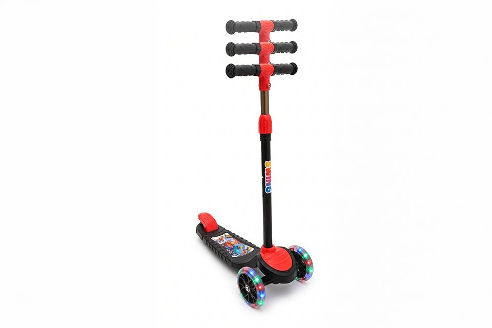 SWING Işıklı 3 Teker Çocuk Scooter (3+ Yaş) Kırmızı