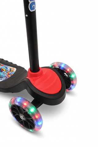 SWING Işıklı 3 Teker Çocuk Scooter (3+ Yaş) Kırmızı