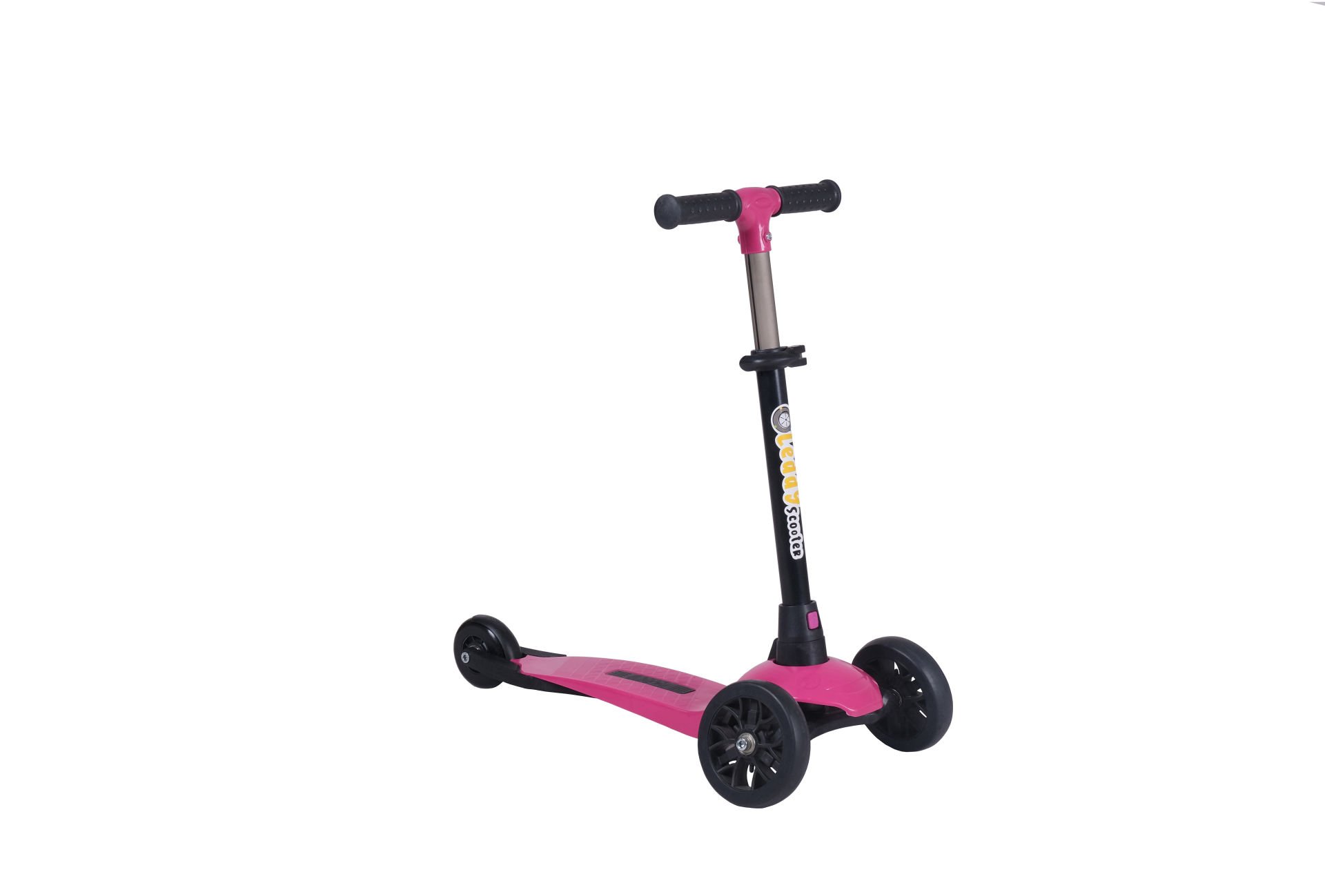 LEDDY 3 Teker Çocuk Scooter (2+ Yaş) Pembe