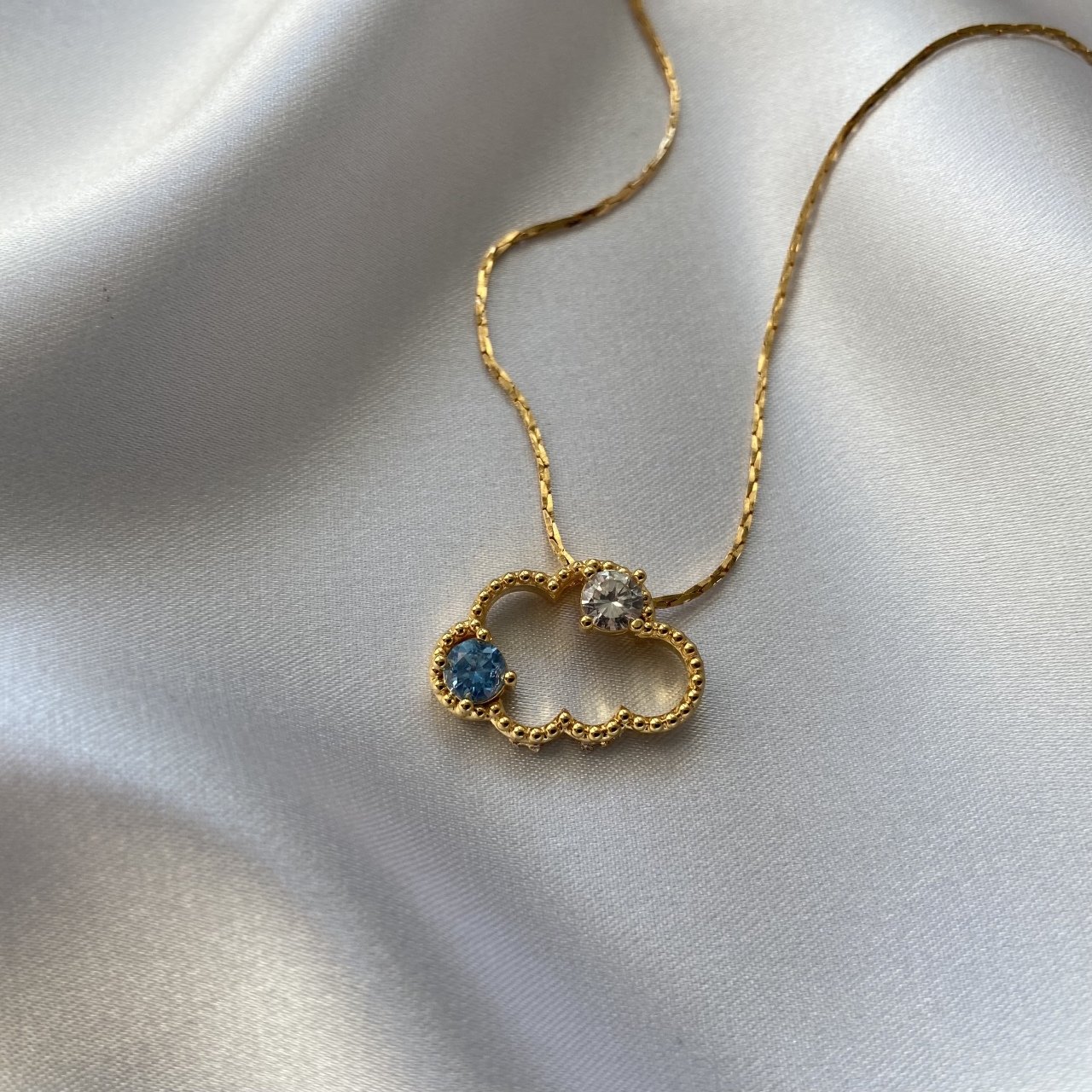 Cloud necklace deals