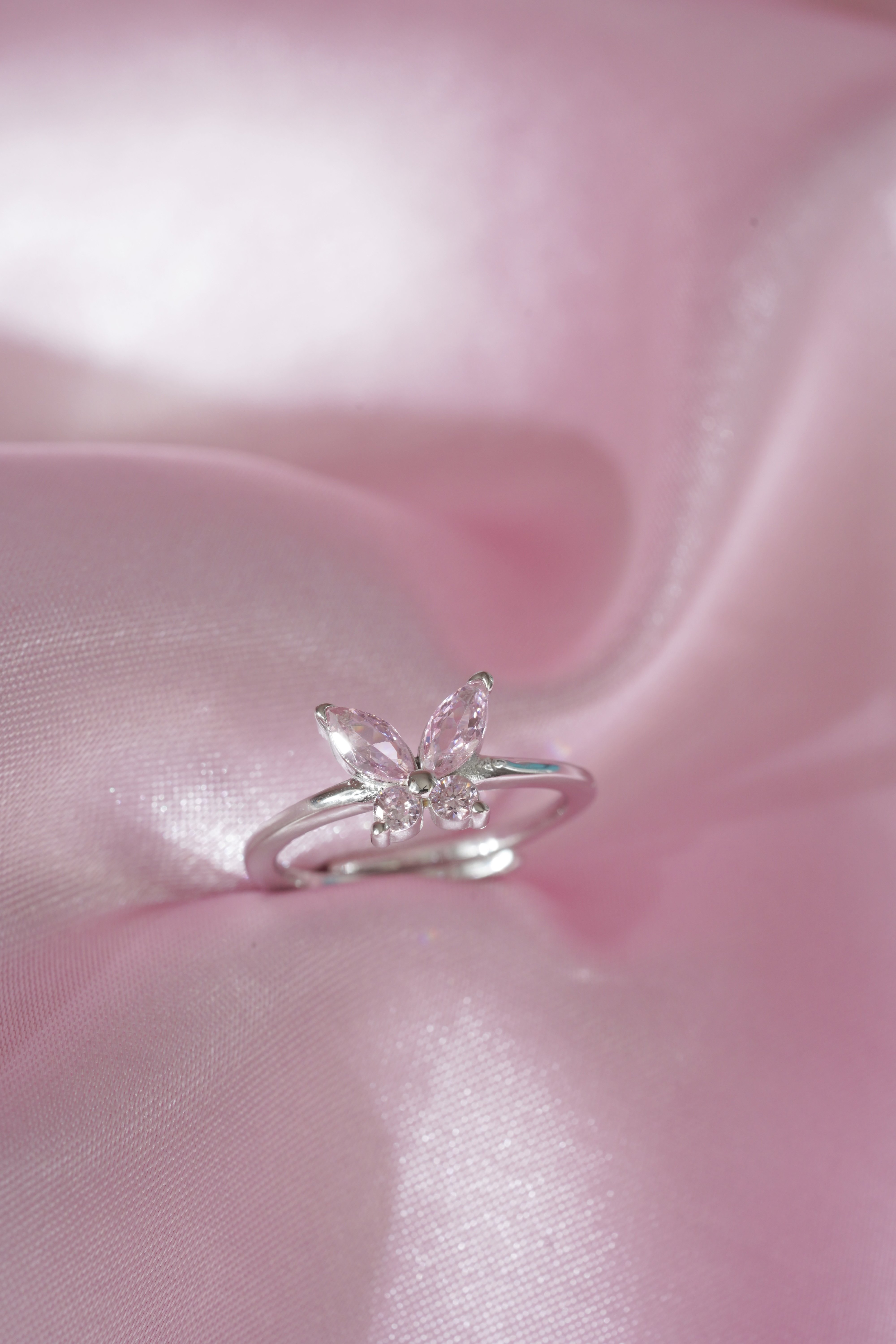 Anillo Mariposa Piedra Rosa Plata de Ley 925