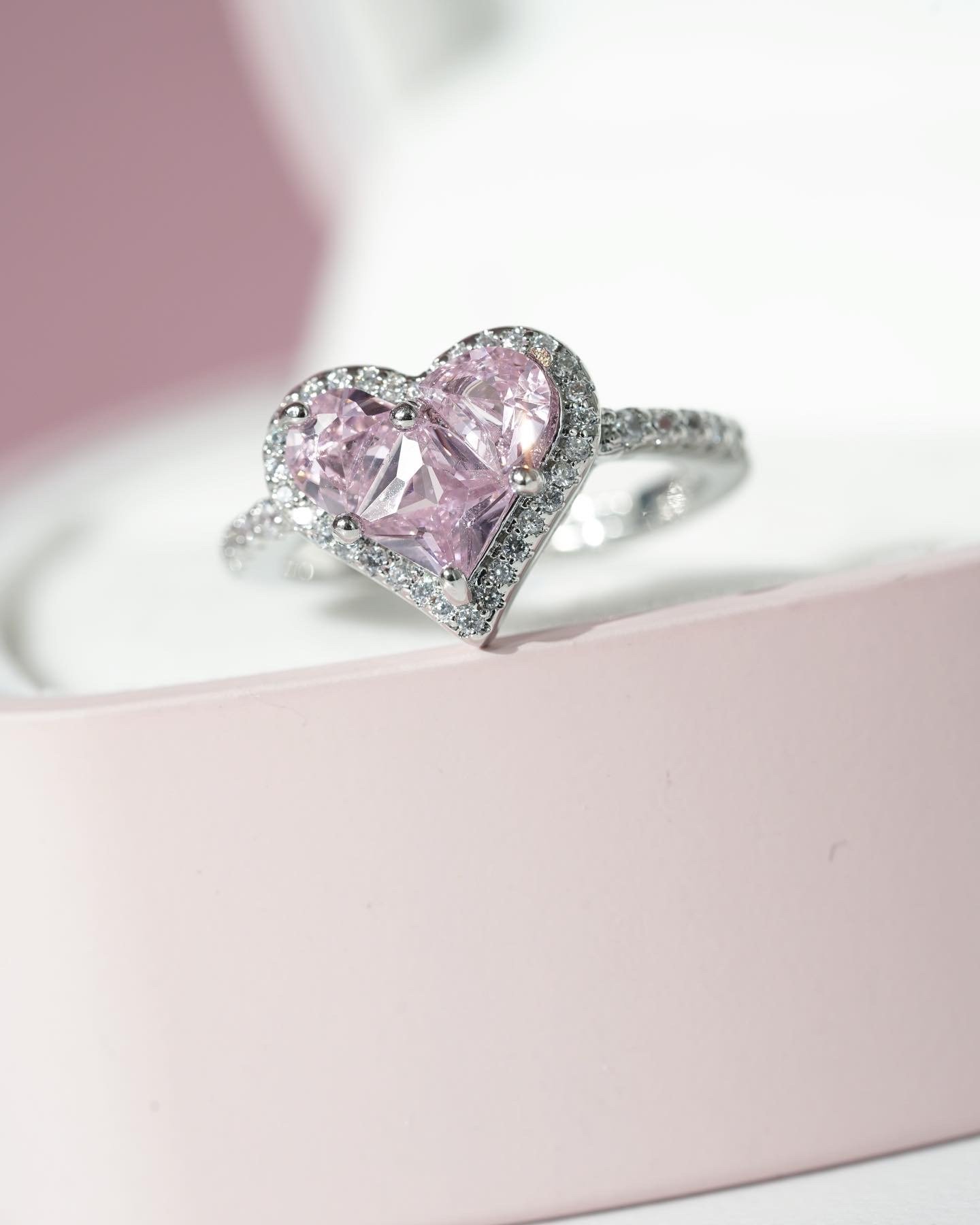 Anillo Bebé Corazón Rosa