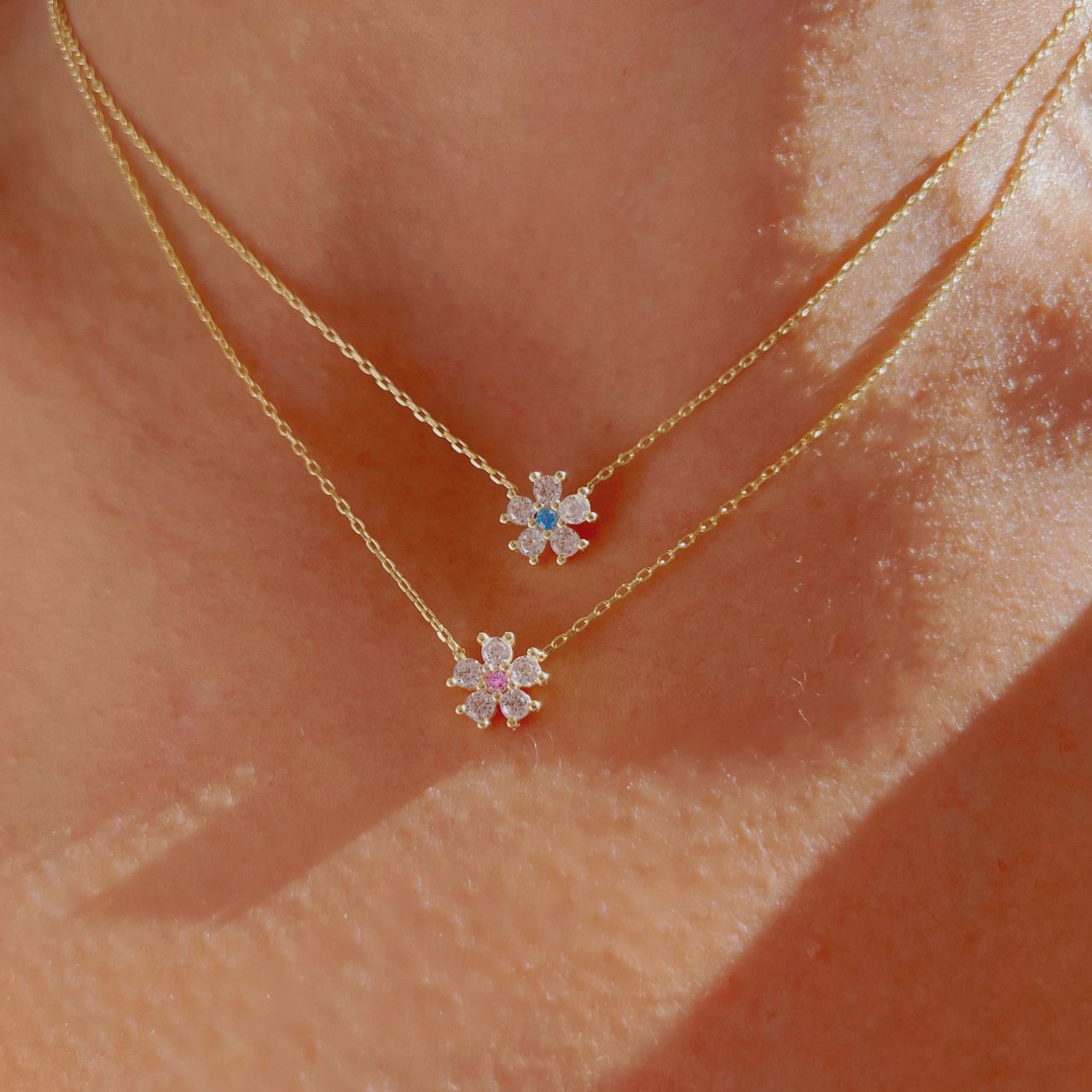 925 Sterling Silver Daisy Necklace